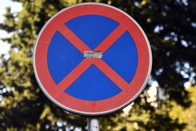 Ilustracija prometni znak prometna regulacija 15.2023. by HC.JPG